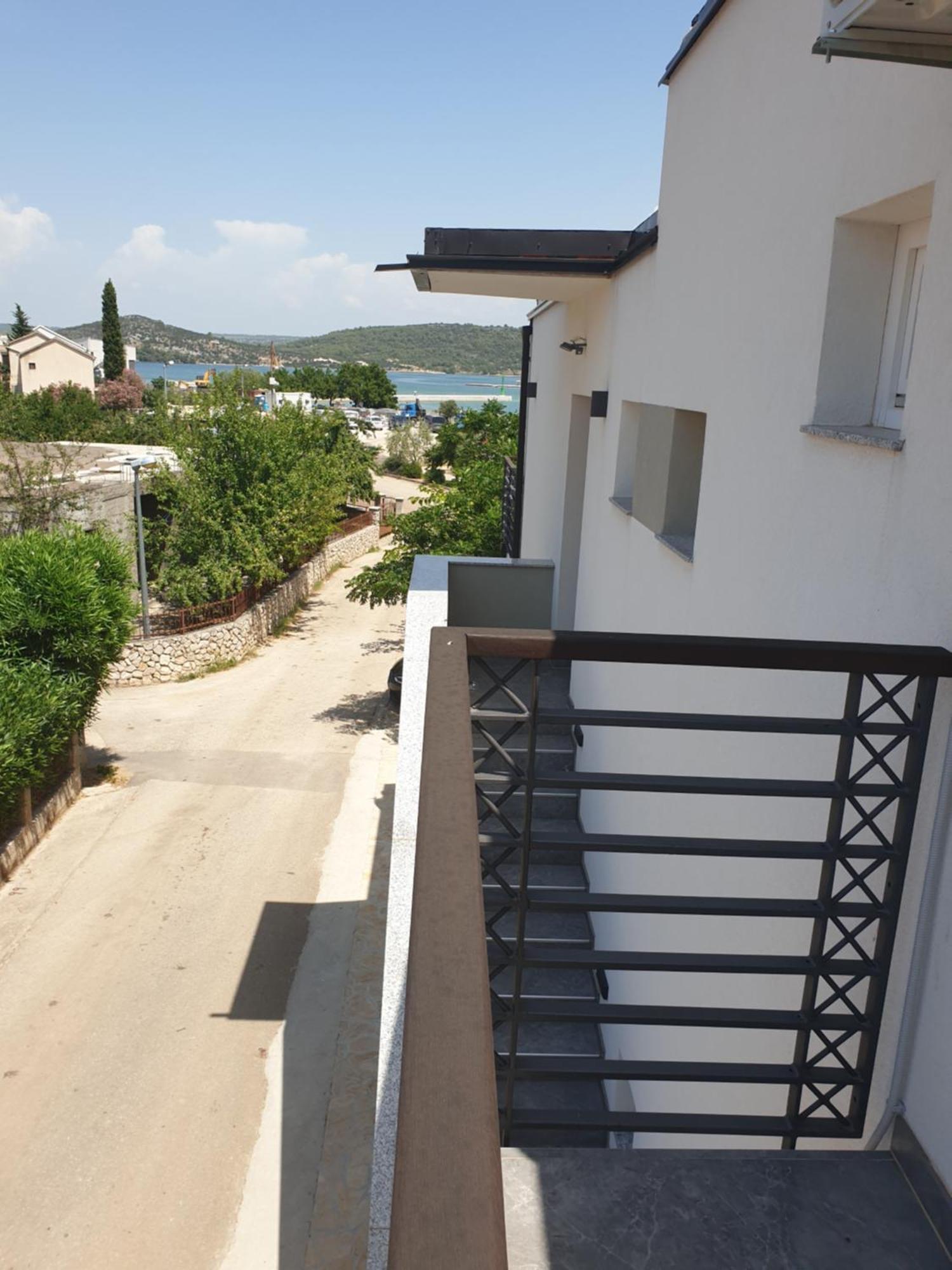 Apartmani Kameno Sidro بيليس المظهر الخارجي الصورة