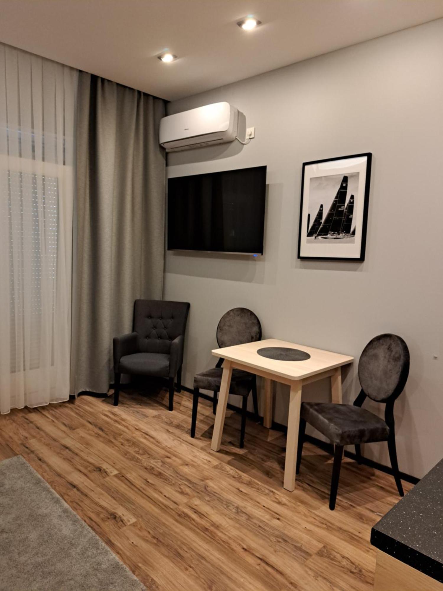 Apartmani Kameno Sidro بيليس المظهر الخارجي الصورة