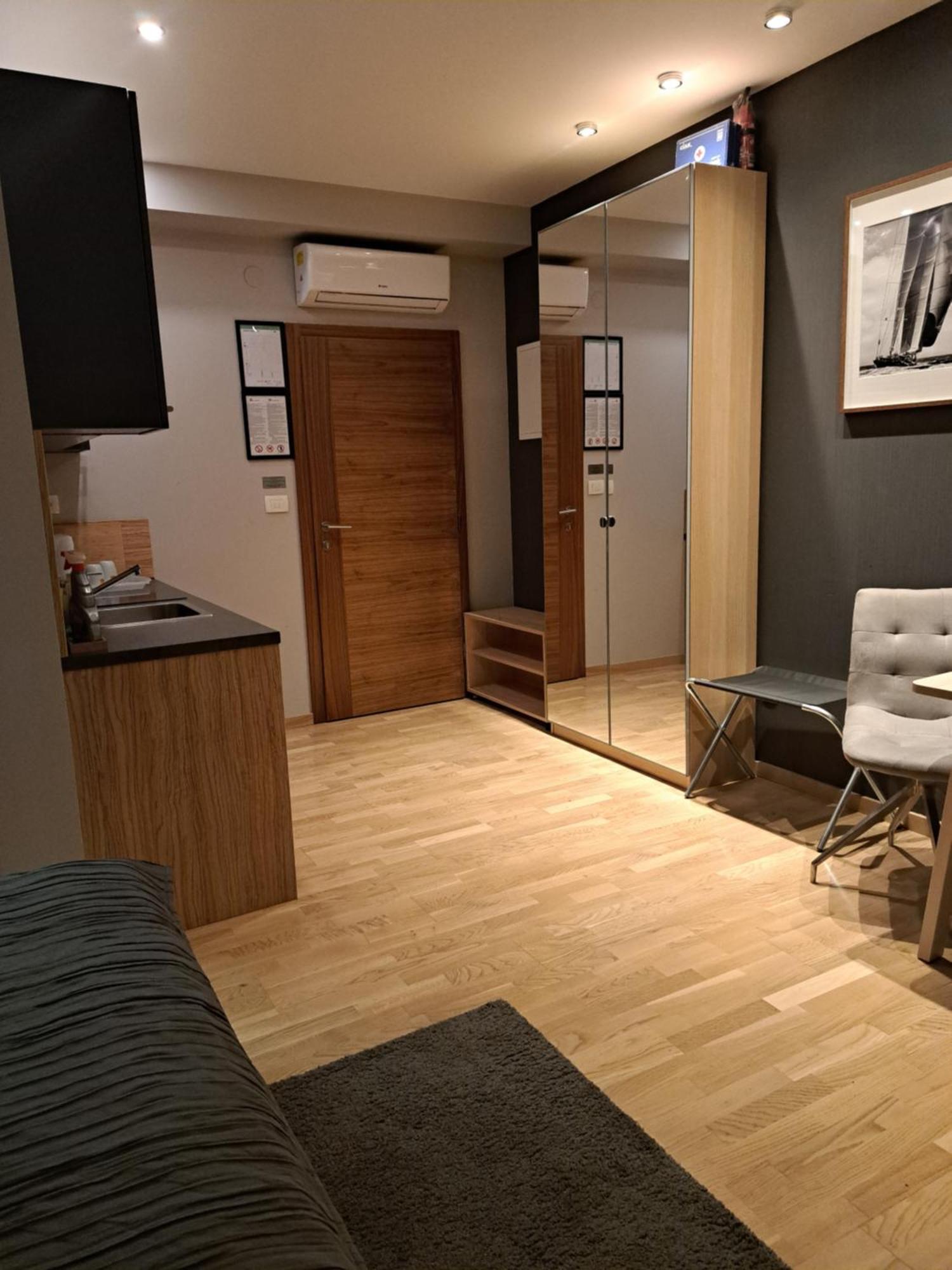 Apartmani Kameno Sidro بيليس الغرفة الصورة